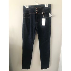 🌿 NWT High Waisted Papaya Skinny Jeans